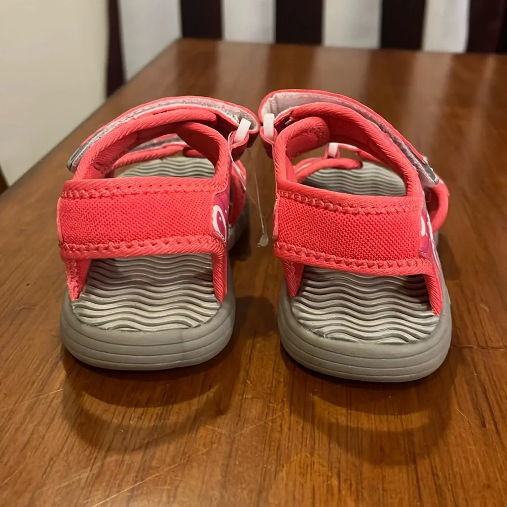 New Balance Kids Poolside Sandal shoes new Size 12 Toddlers Girls